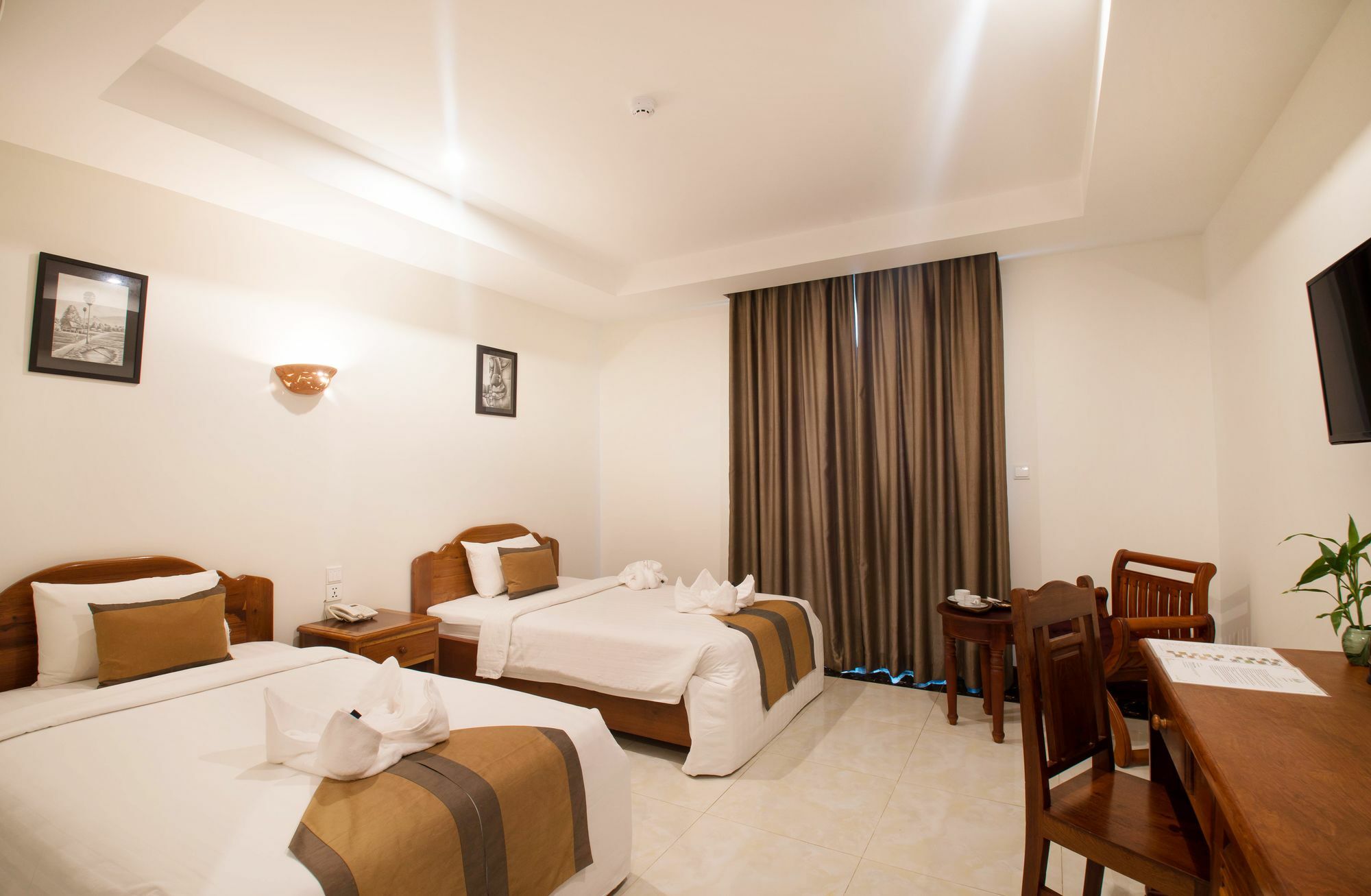 Relax Hotel Phnom Pen Exterior foto