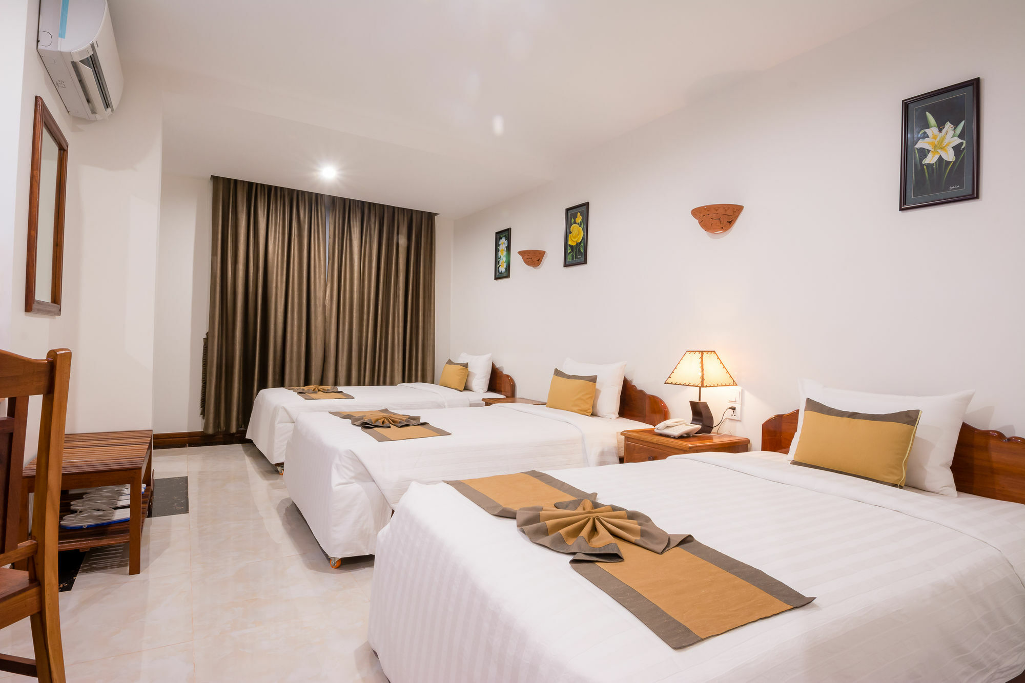 Relax Hotel Phnom Pen Exterior foto