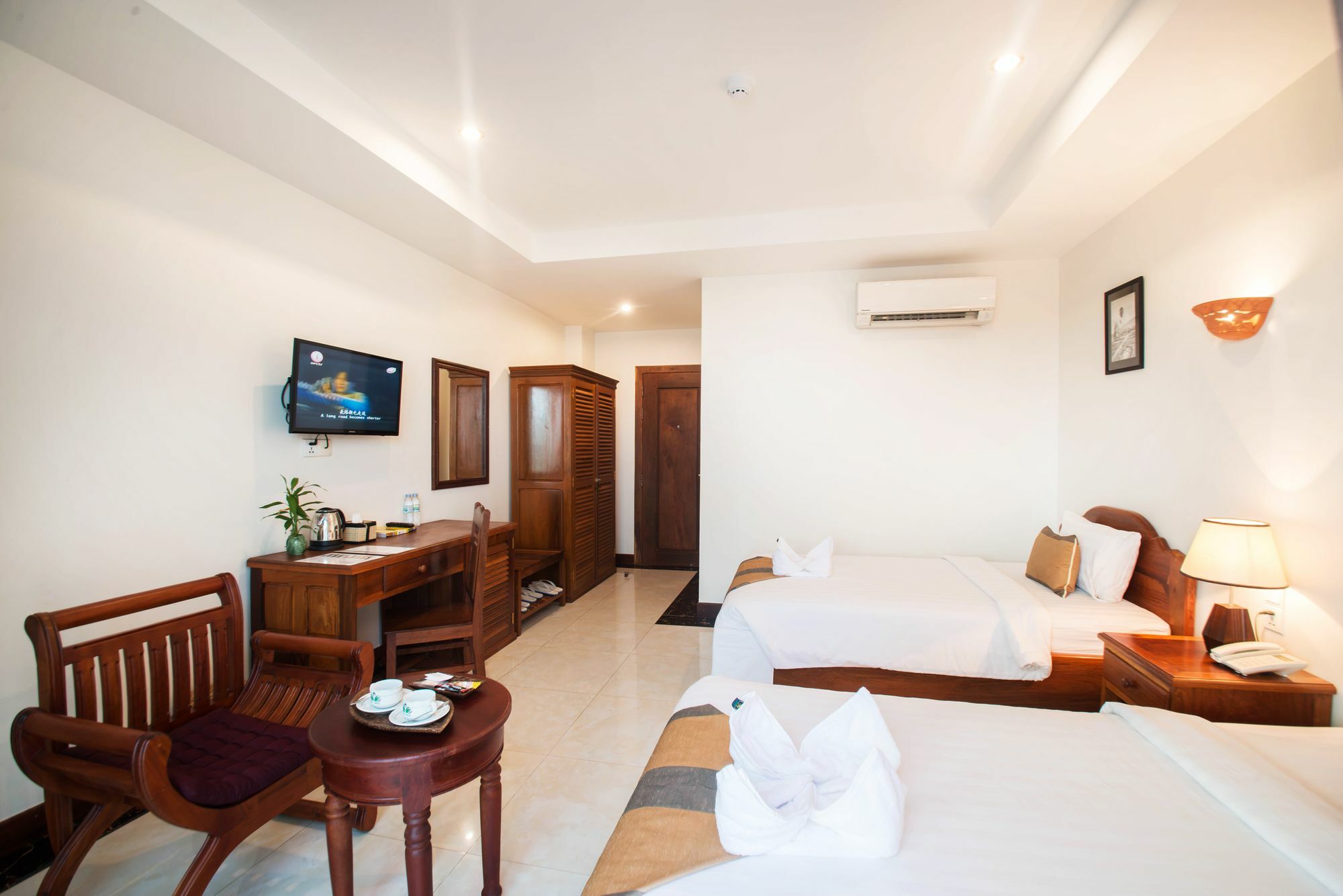 Relax Hotel Phnom Pen Exterior foto